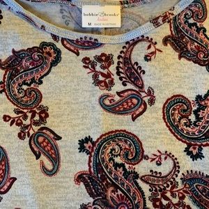 Women’s Paisley Print Top